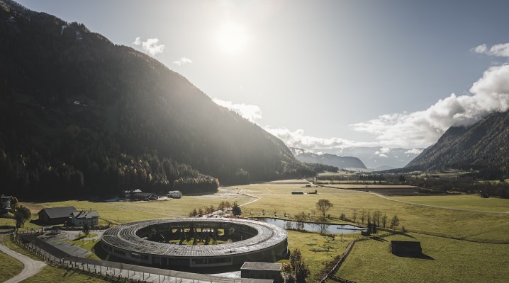 OLM Nature Escape in Kematen, Ortsteil von Sand-Taufers bei Bruneck, Südtirol, Italien © KOTTERSTEGER