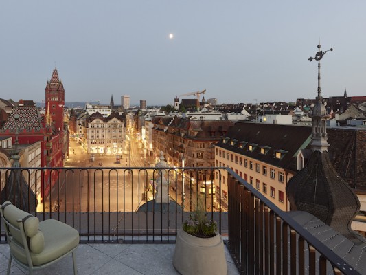 Atemberaubender Blick von der Dachterrasse| © Roman Weyneth